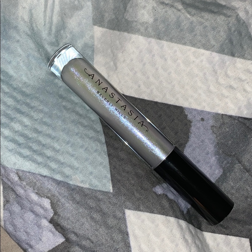 Anastasia Beverly Hills lipgloss